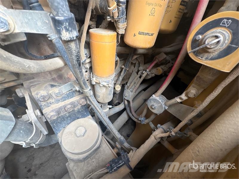 CAT 963D Φορτωτές με ερπύστριες