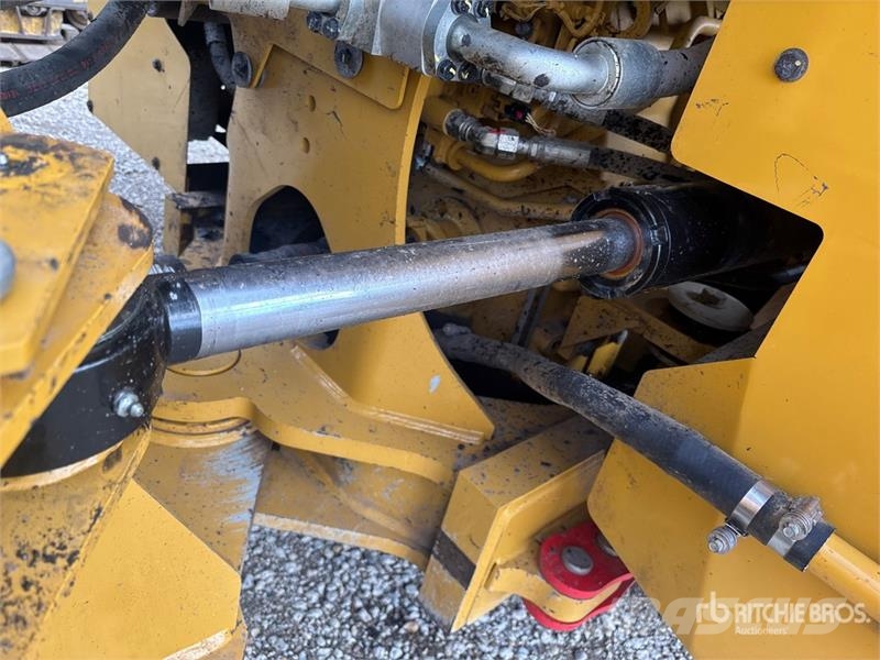 CAT 966M Wheel Loader Radlader