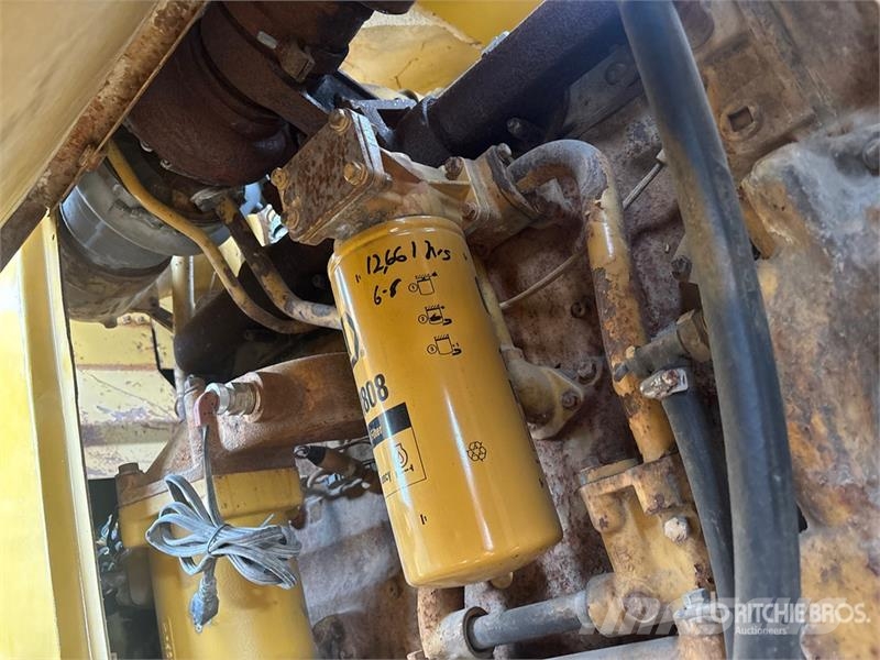 CAT 980C Kolesni nakladalci