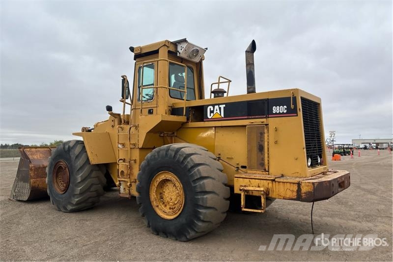 CAT 980C Iekrāvēji uz riteņiem