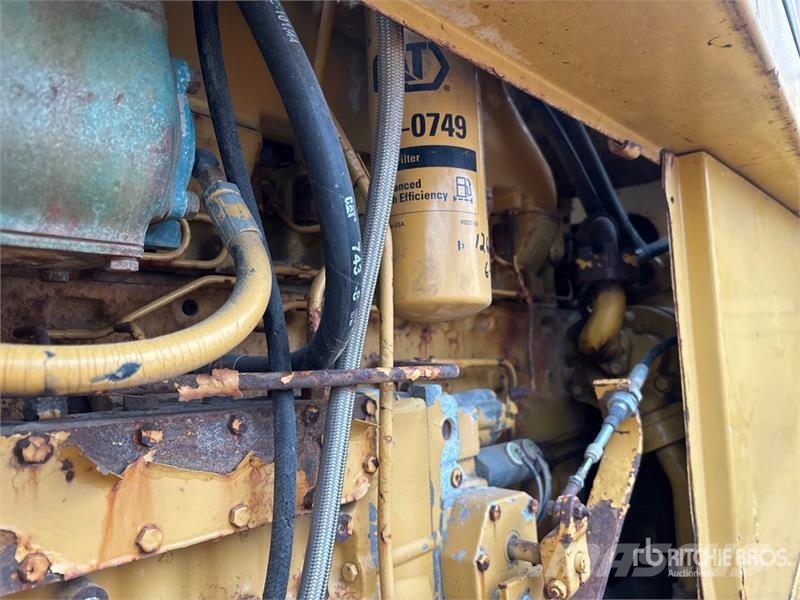 CAT 980C Kolesni nakladalci