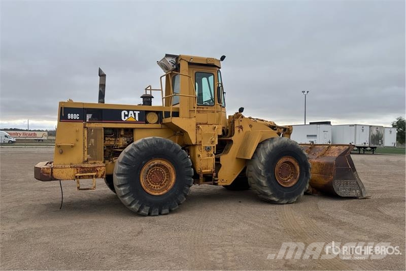 CAT 980C Iekrāvēji uz riteņiem