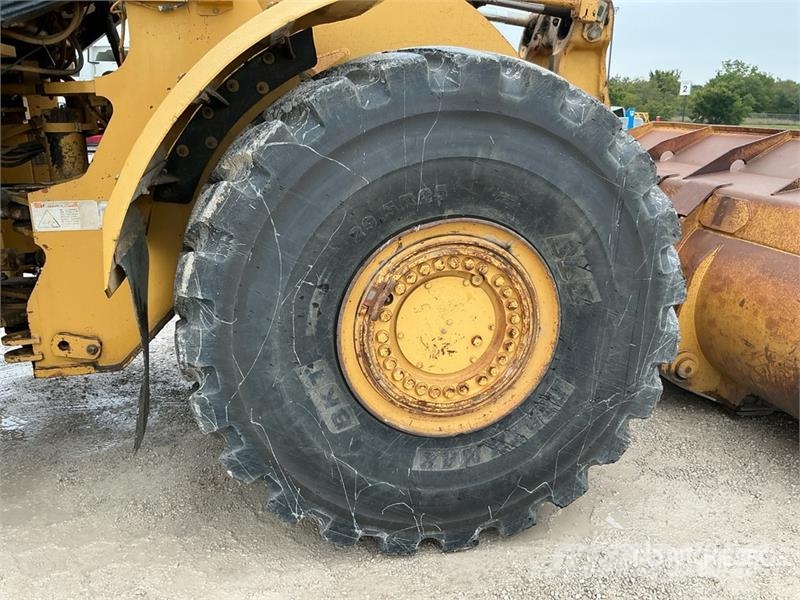 CAT 980G Kolesni nakladalci