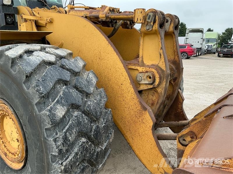 CAT 980G Kolesni nakladalci