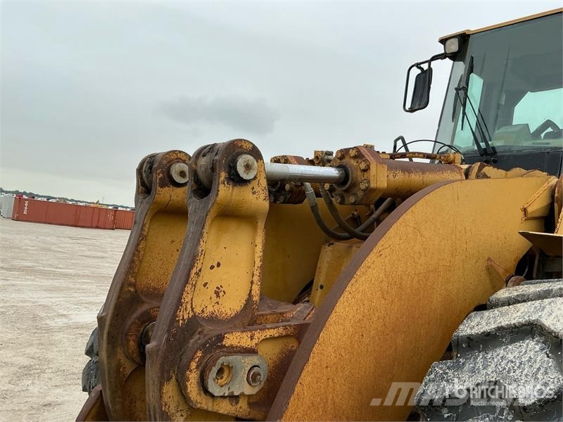 CAT 980G Kolesni nakladalci