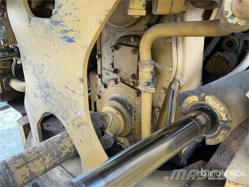 CAT 980G Kolesni nakladalci