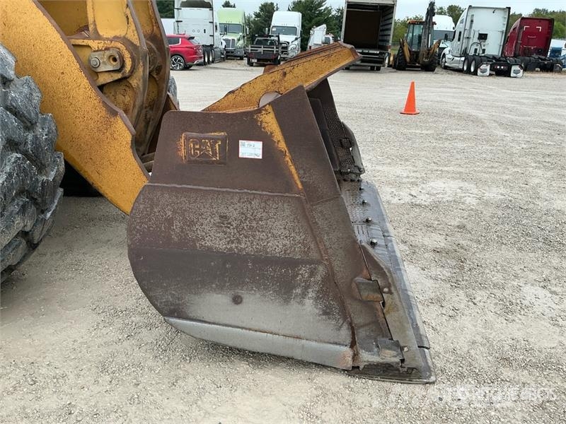 CAT 980G Kolesni nakladalci