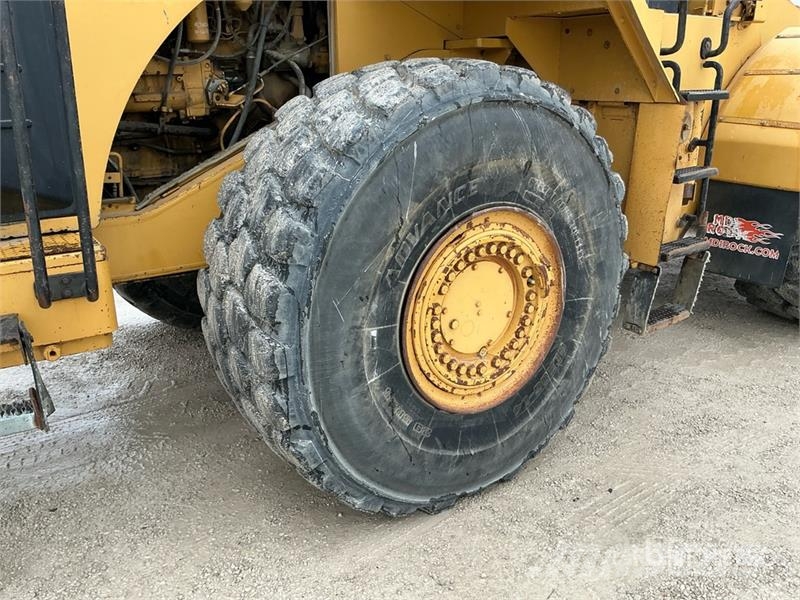CAT 980G Kolesni nakladalci