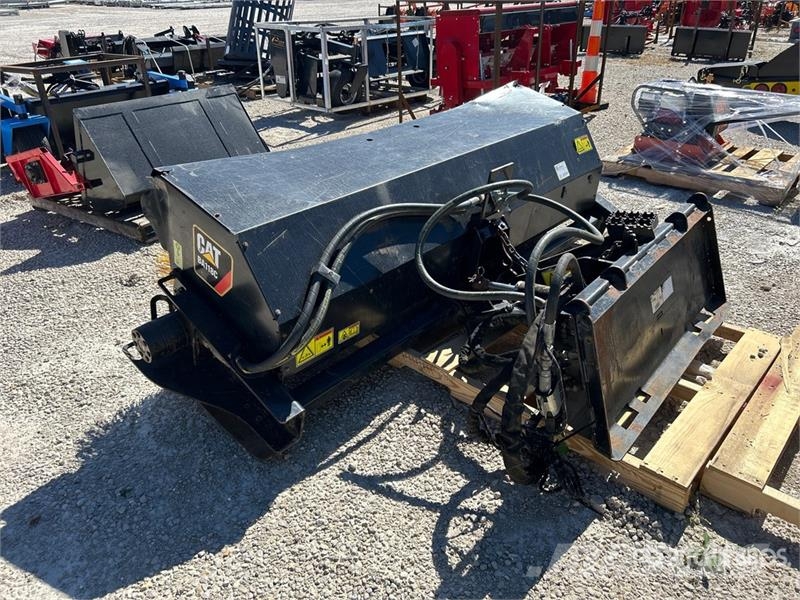CAT BA118C 95 in Skid Steer Broom Zametací kartáče