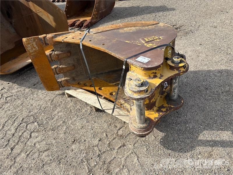 CAT BKB30HD 30 in Digging Excavator Bucket Žlice