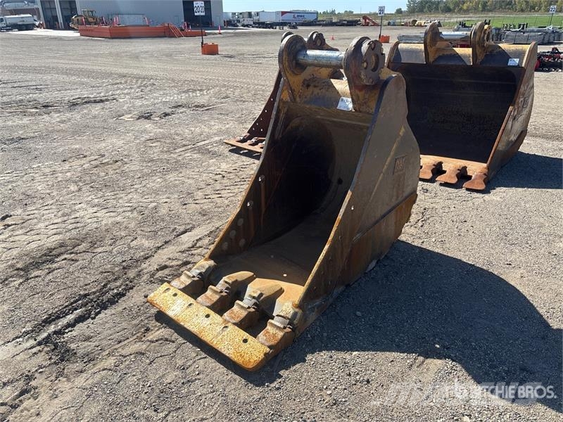 CAT BKDB36SD 31 in Digging Excavator Bucket - Fits Cat Baldes