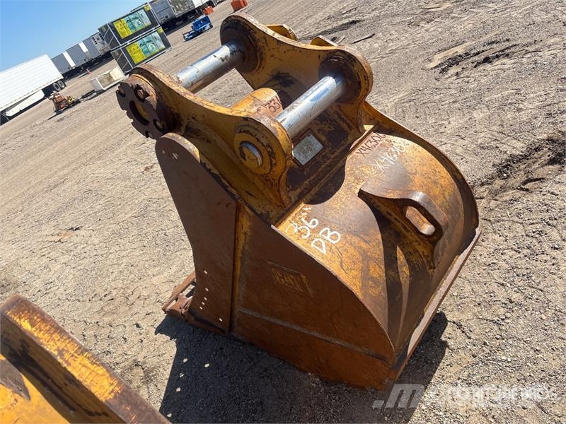 CAT BKDB36SD 31 in Excavator Bucket - Fits Cat 336E Baldes