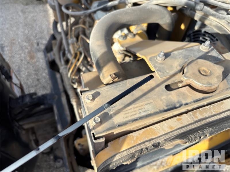 CAT CB-214D Double Drum Roller Tandemwalzen