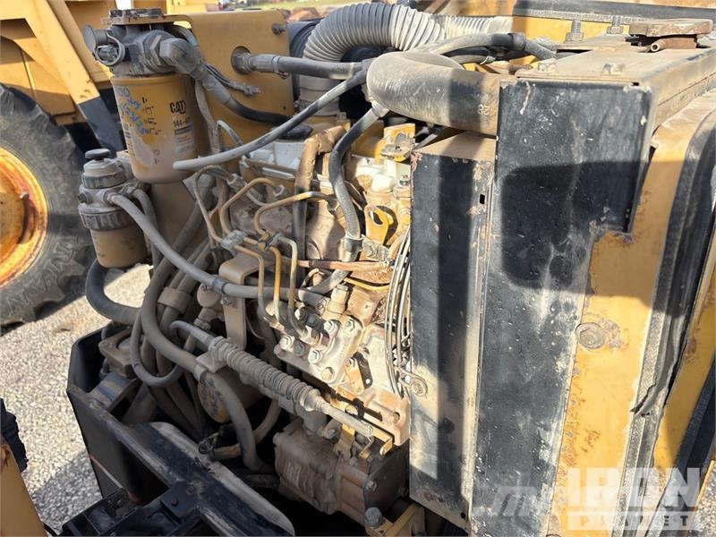 CAT CB-214D Double Drum Roller Tandemwalzen