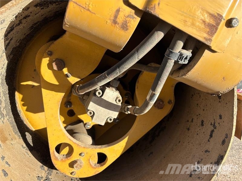 CAT CB1.8 Double Drum Roller Rodillos de doble tambor