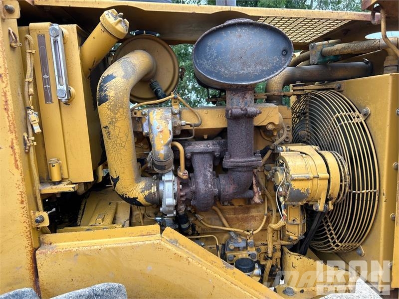 CAT CP-433C Padfoot Drum Compactor Compactoare monocilindrice