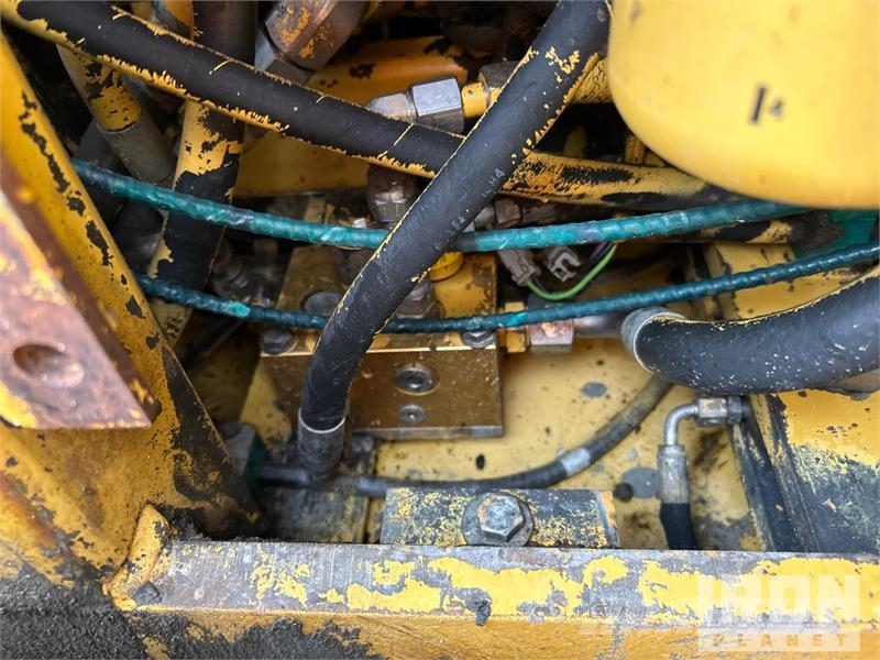 CAT CP-433C Padfoot Drum Compactor Compactoare monocilindrice