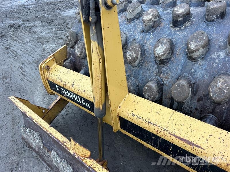 CAT CP-433E Padfoot Drum Compactor Rolos compactadores monocilíndricos