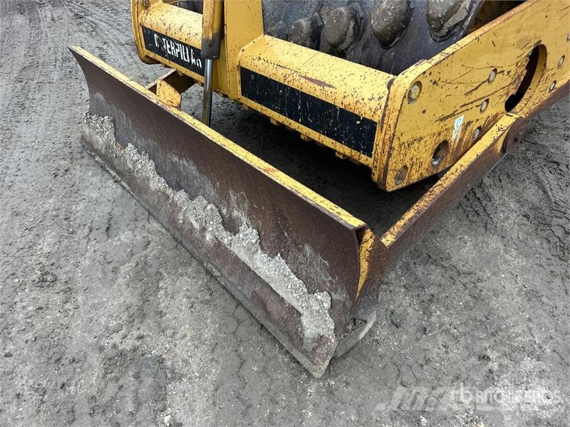 CAT CP-433E Padfoot Drum Compactor Rolos compactadores monocilíndricos