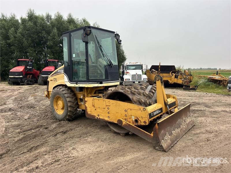 CAT CP-433E Padfoot Drum Compactor Rolos compactadores monocilíndricos