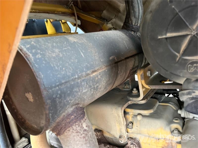 CAT CP-433E Padfoot Drum Compactor Rolos compactadores monocilíndricos
