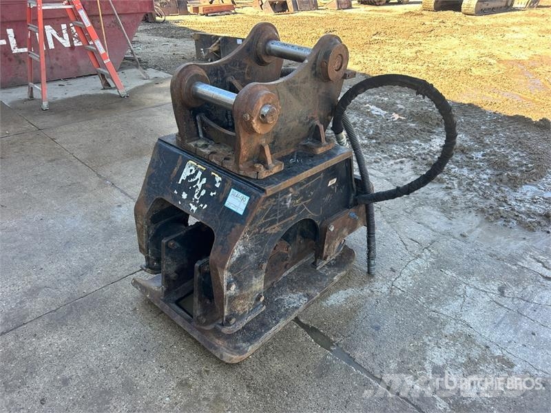 CAT CVP75 Plate Compactor Attachment Vibratori