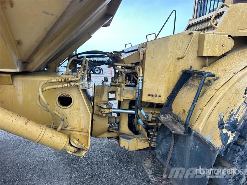 CAT D350D Zglobni demperji