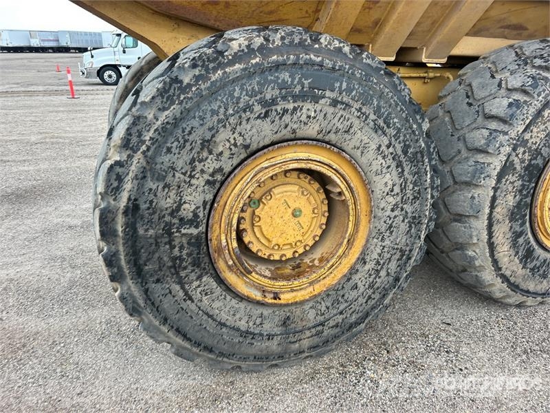 CAT D350D Zglobni demperji