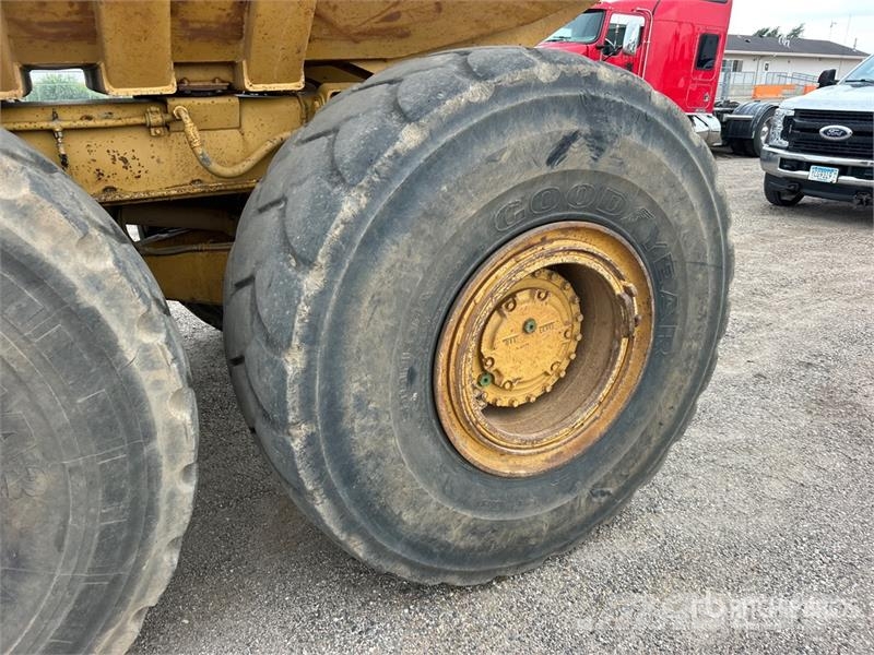 CAT D350D Zglobni demperji