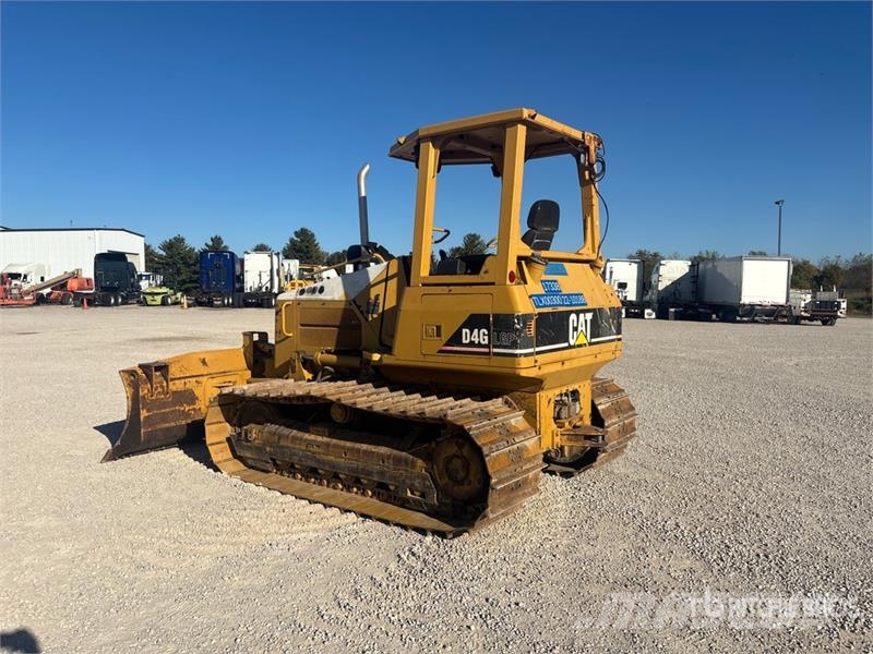 CAT D4G LGP Kāpurķēžu buldozeri