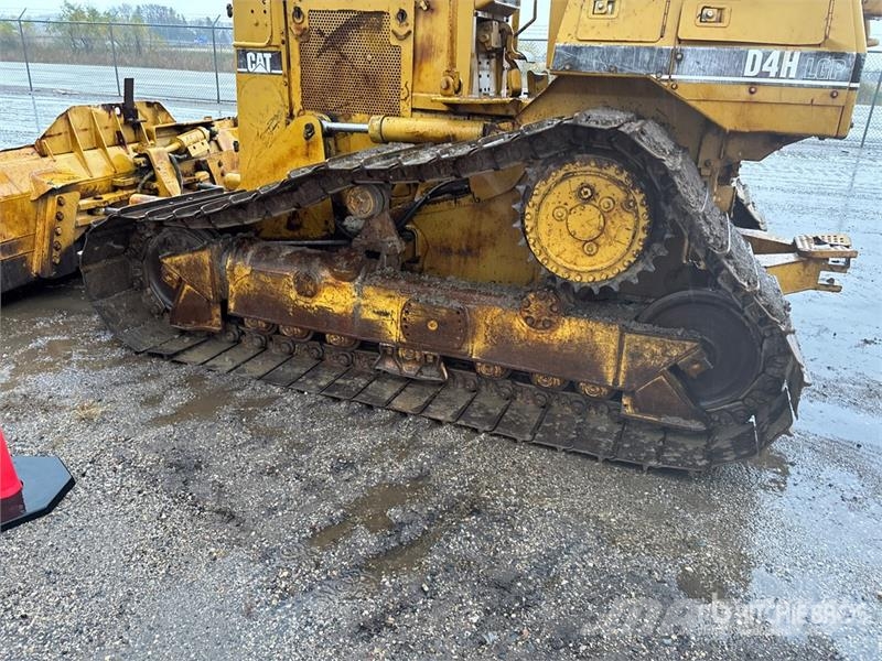 CAT D4H LGP Crawler Dozer Buldooserid