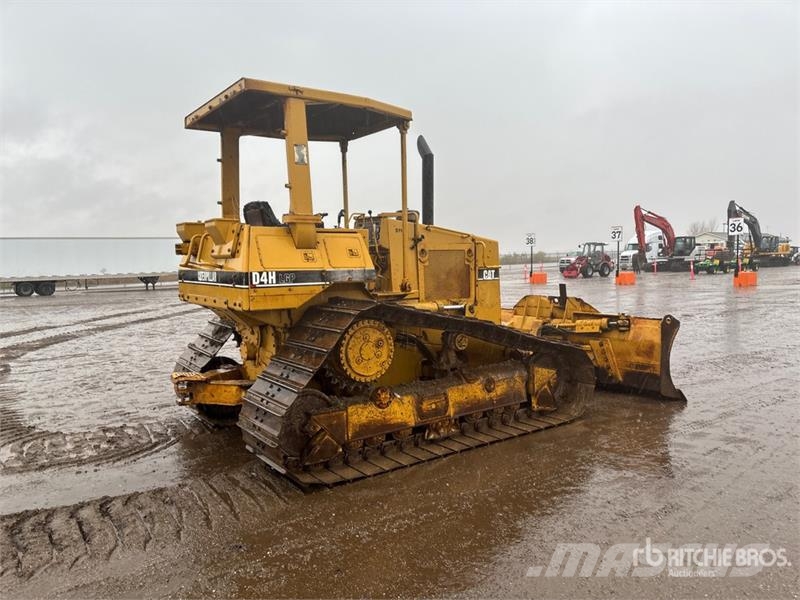 CAT D4H LGP Crawler Dozer Buldooserid