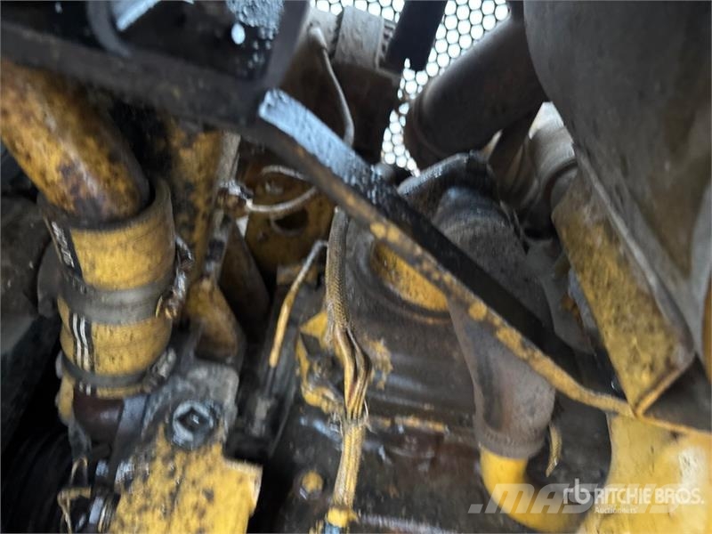 CAT D4H LGP Crawler Dozer Buldooserid