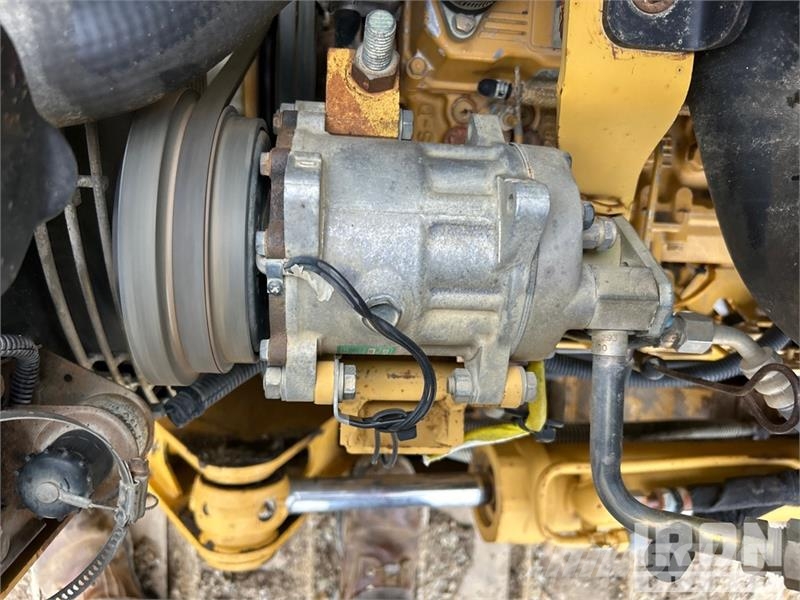 CAT D5G LGP Paletli dozerler