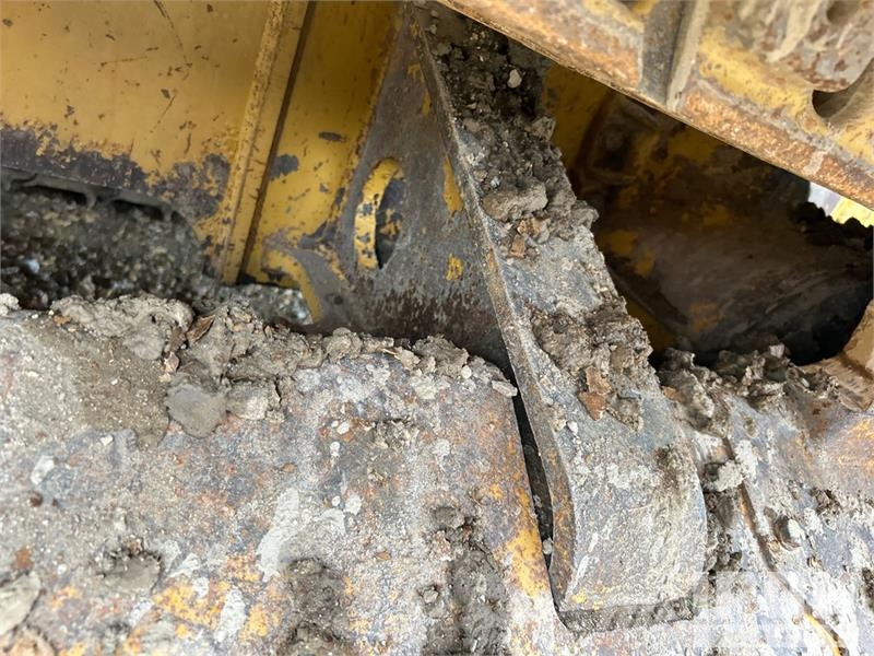 CAT D5G LGP Paletli dozerler