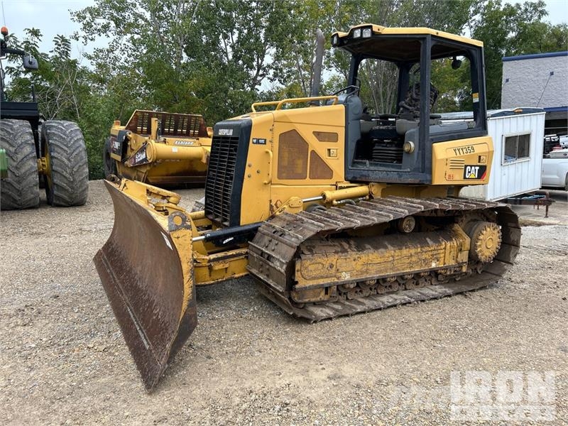 CAT D5K LGP Paletli dozerler