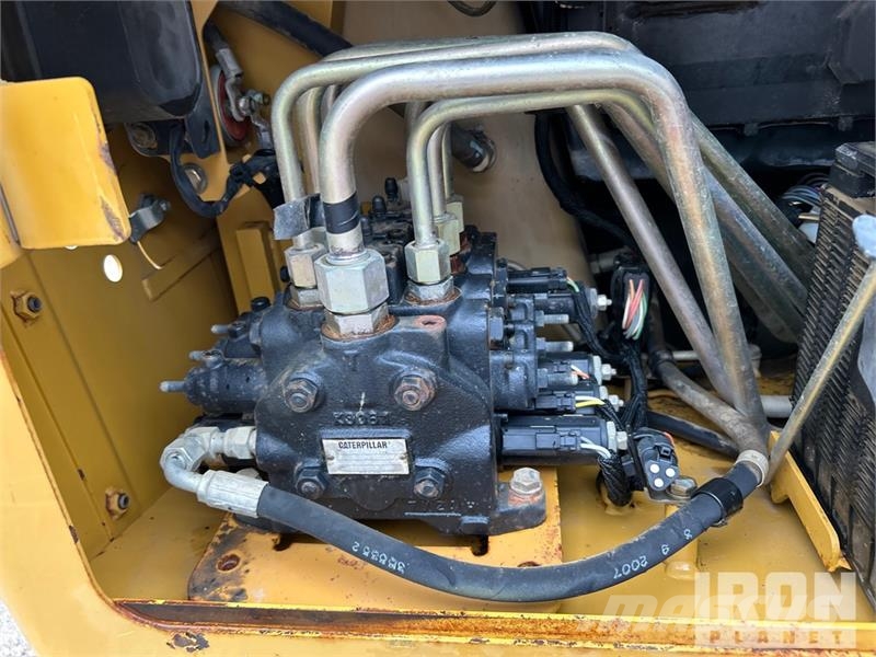 CAT D5K LGP Paletli dozerler