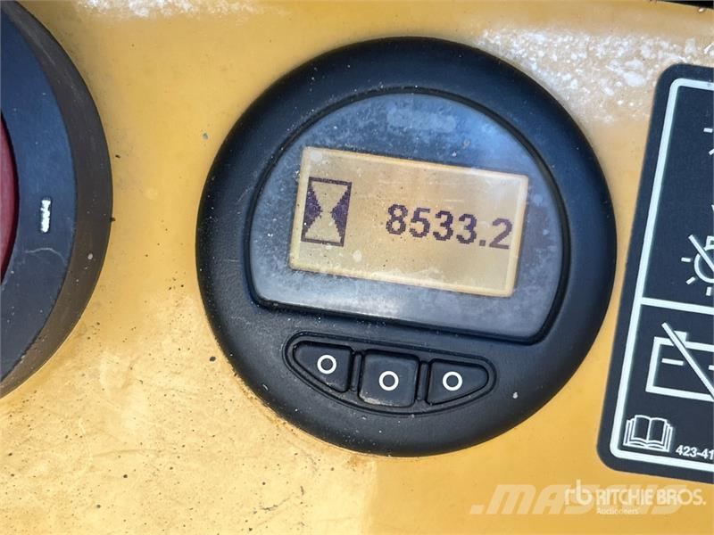 CAT D6 Bulldozer på larvebånd
