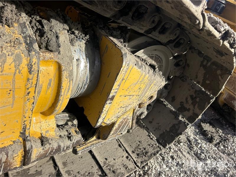 CAT D6 Bulldozer på larvebånd
