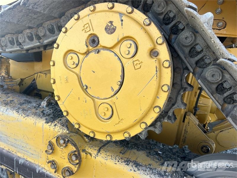 CAT D6 Bulldozer på larvebånd