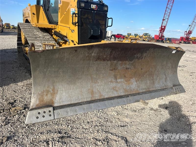 CAT D6 Bulldozer på larvebånd