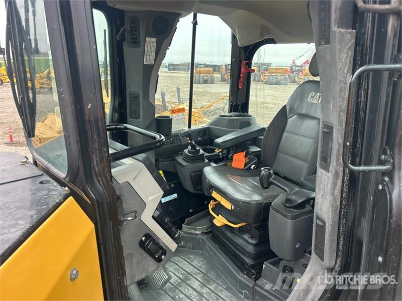 CAT D6 LGP ブルドーザー