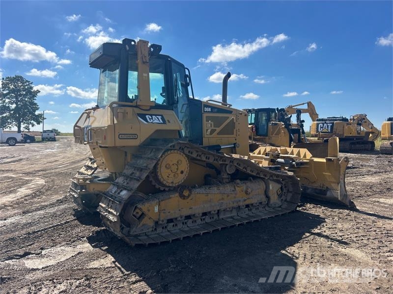 CAT D6N LGP Crawler Dozer Pásové dozery