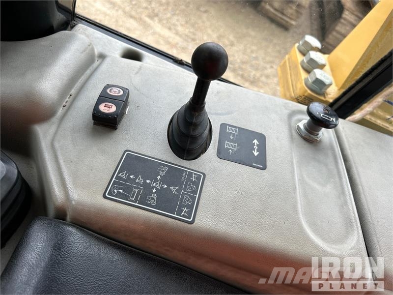 CAT D6N LGP Crawler Dozer Paletli dozerler