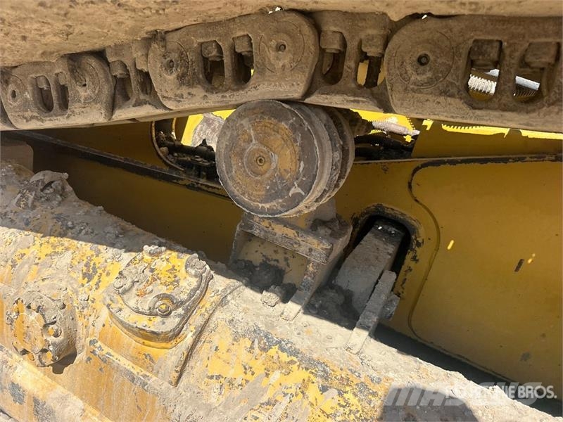 CAT D6N LGP Crawler Dozer Pásové dozery
