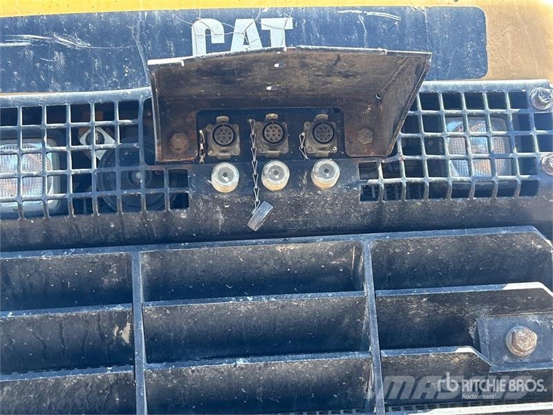 CAT D6N LGP Crawler Dozer Pásové dozery