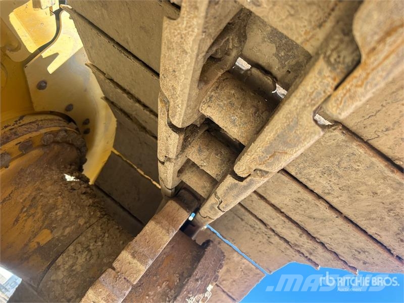 CAT D6N LGP Crawler Dozer Pásové dozery
