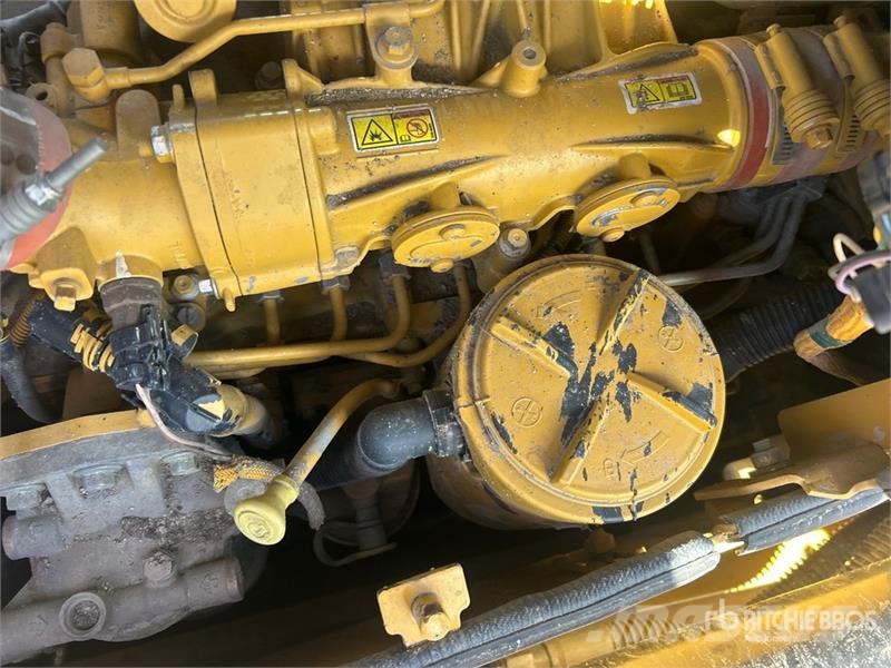 CAT D6N LGP Crawler Dozer Pásové dozery