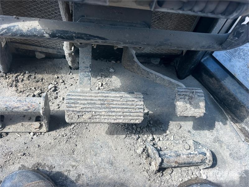 CAT D6N LGP Crawler Dozer Pásové dozery