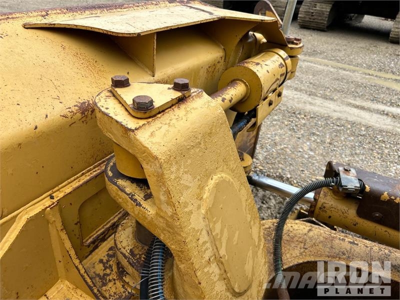 CAT D6N XL Paletli dozerler